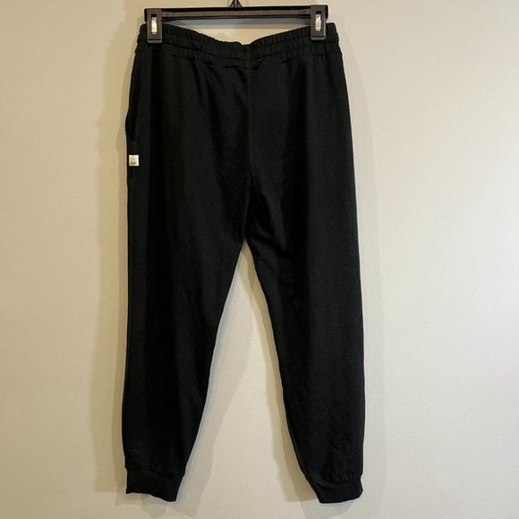Vuori Performance Jogger - Picture 4 of 11